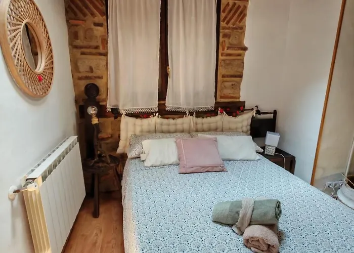 Bideartean, Caserío Vasco, Recién Reformado